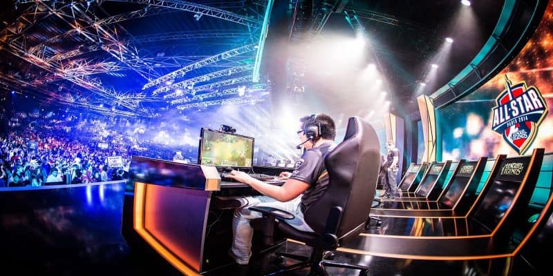 Hướng dẫn tham gia trang cá cược Esport uy tín Red88